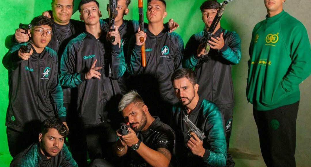 Tropa do Bruxo apresenta equipe de Free Fire