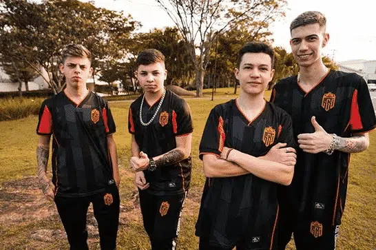 FF: Los Grandes divulga possíveis novos uniformes via designer
