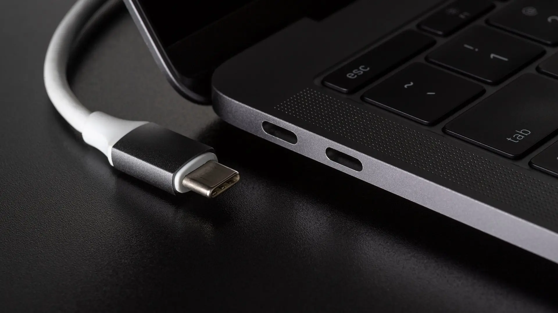 União Européia tornará USB-C como entrada padrão para recarga de aparelhos