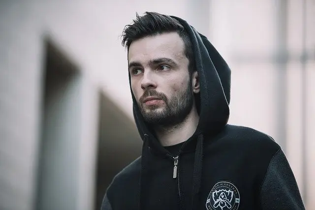 Governo Francês bane palavras em inglês dos eSports no país 1 Governo Francês bane palavras em inglês dos eSports no país