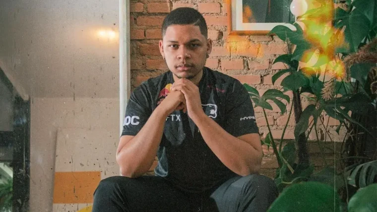 Qual país tem mais pro players de LoL?
