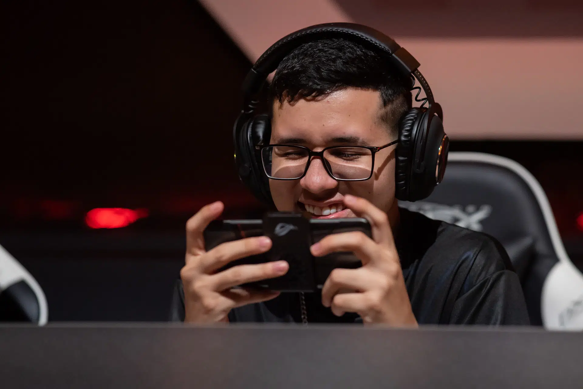 FF: Suspensão de R7 é revogada pela Justiça e jogador pode disputar LBFF 1 R7 - Garena