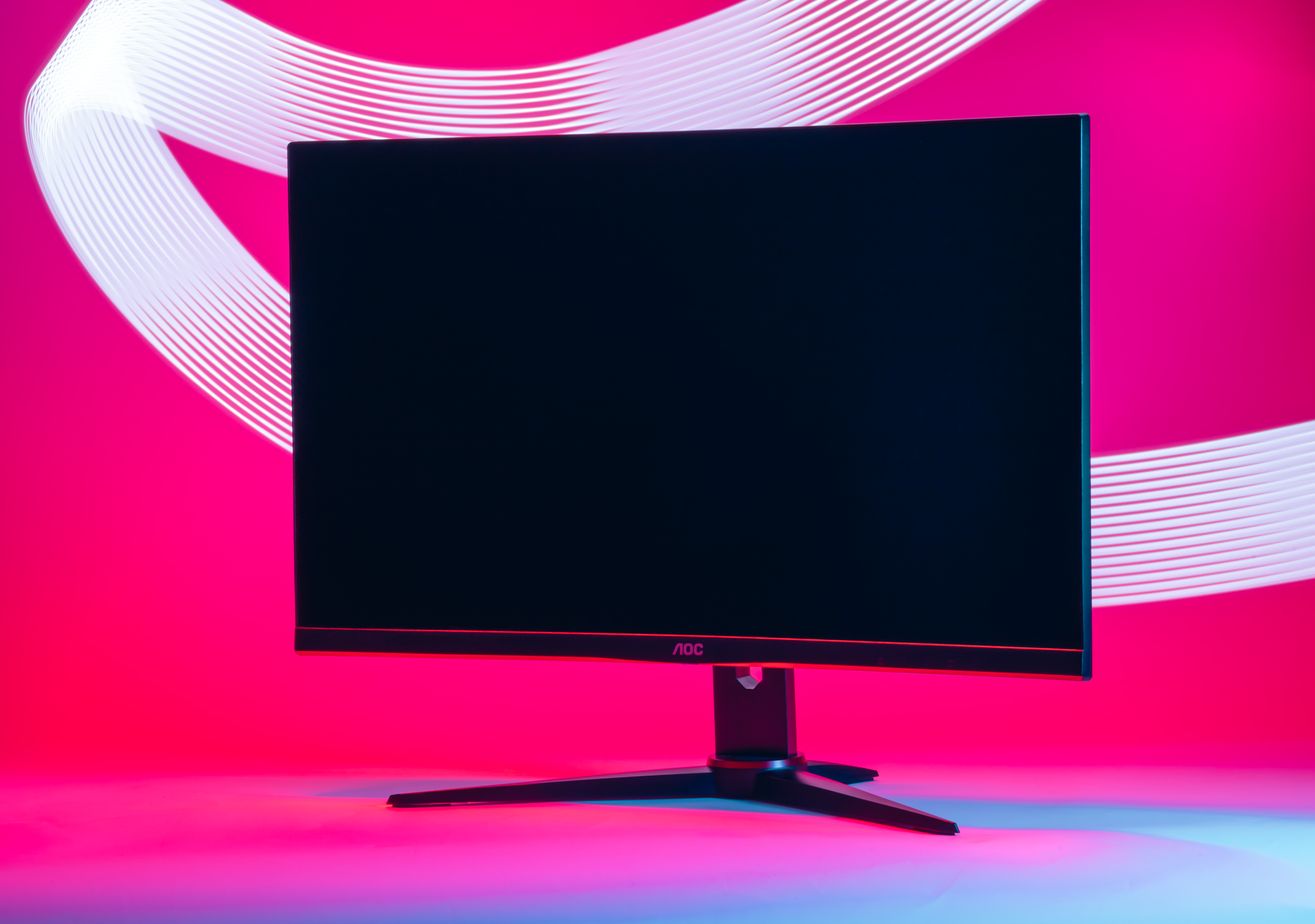 4 monitores para completar o seu setup