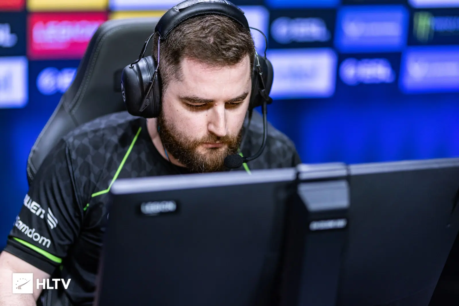 Imperial, ODDIK, Red Canids e 00NATION disputam vaga na final do Brazil Premier League S14