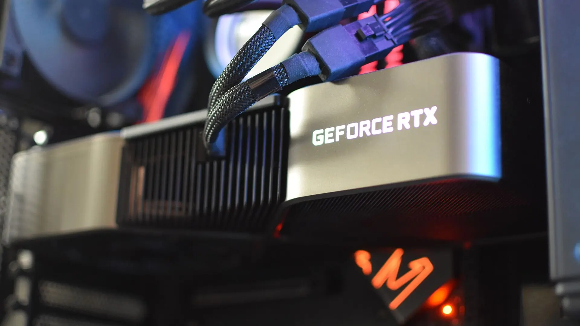 CEO da NVIDIA comenta estoque extra da série RTX 30