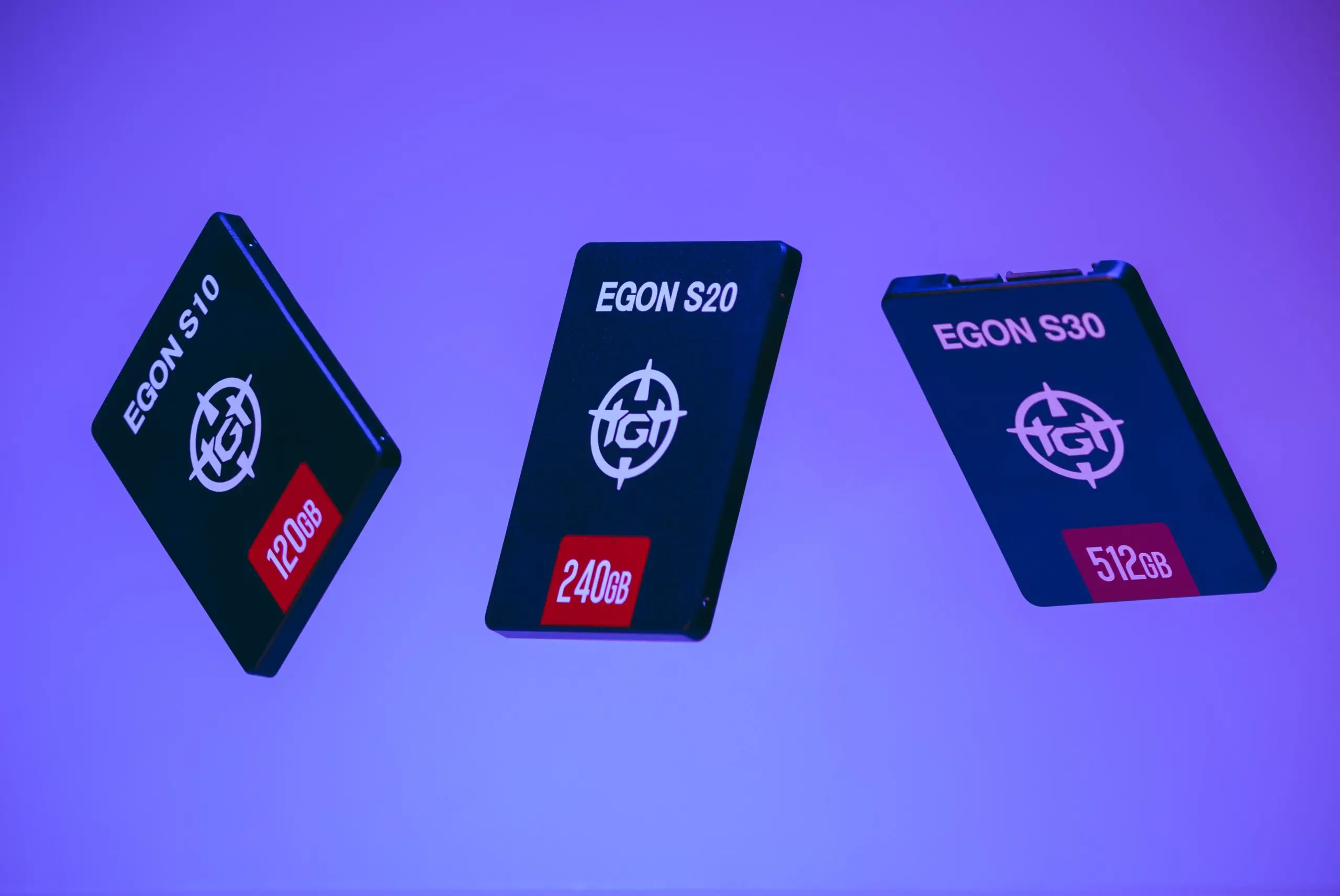 Comparativo entre os SSDs TGT Egon S10, S20, S35 e S30; Veja