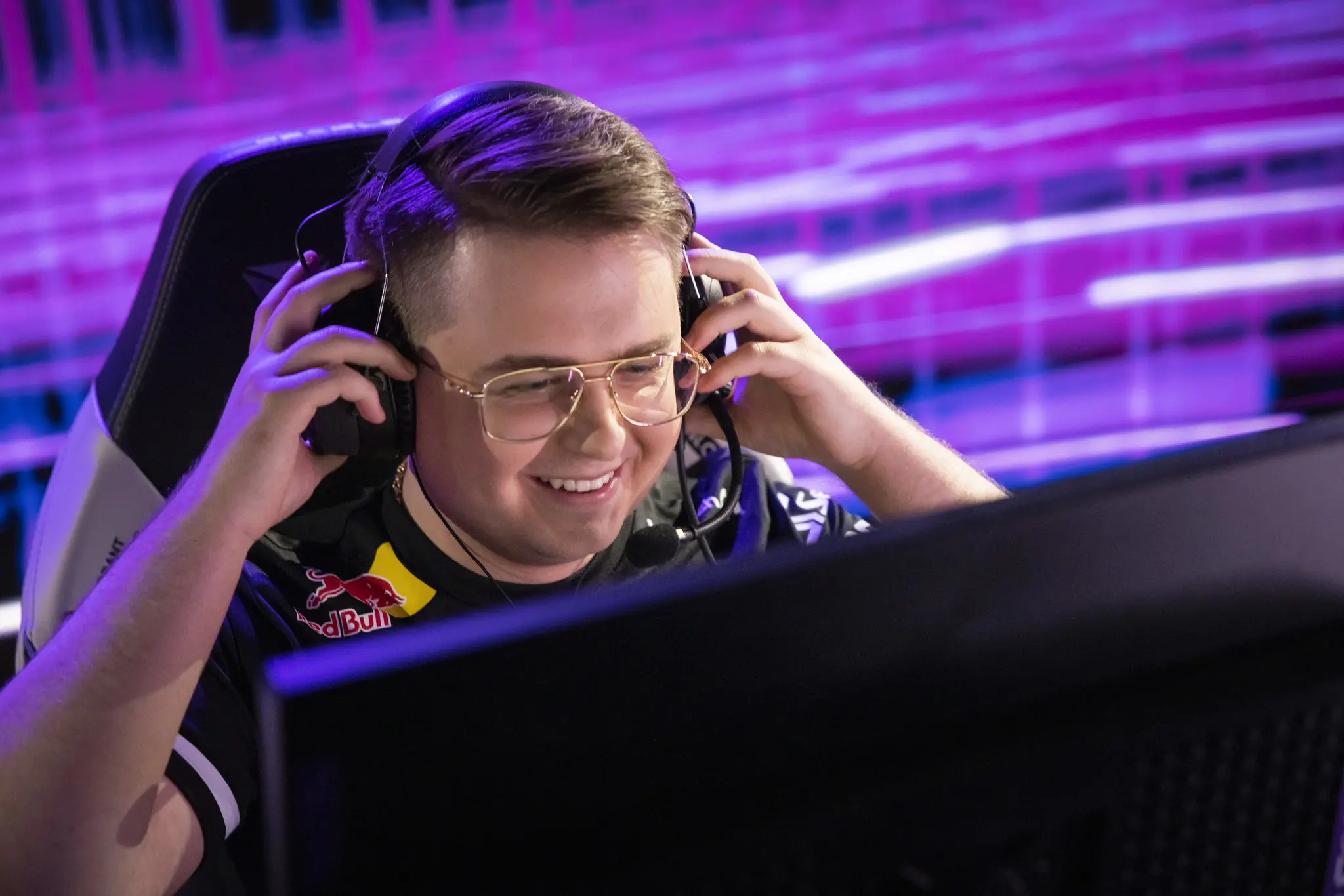 Giants Gaming revela novo elenco com ex-jogadores da G2