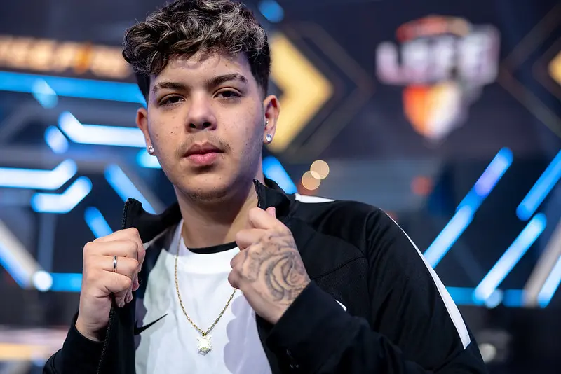 LBFF: paiN Gaming mira contratação de Motovea7 e Razure 1 LBFF: paiN Gaming mira contratação de Motovea7 e Razure