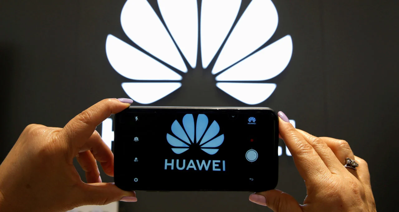 China mostra possibilidades para chips de IA após sanções