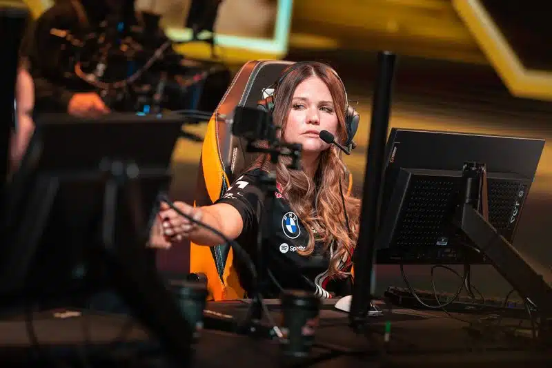 Campeã Mundial de VALORANT deixa modalidade para retornar ao CS:GO