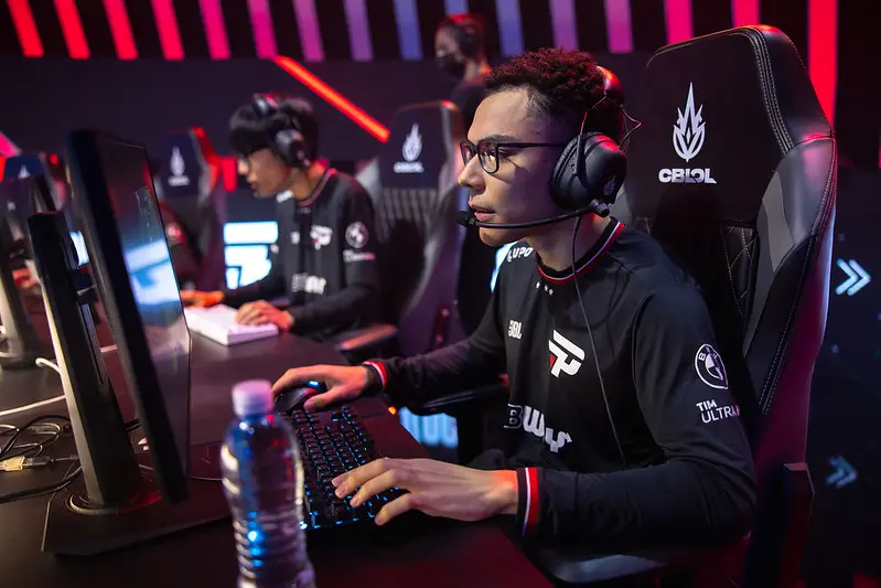 LoL: paiN pode trocar Damage por ProDelta 1 LoL: paiN pode trocar Damage por ProDelta