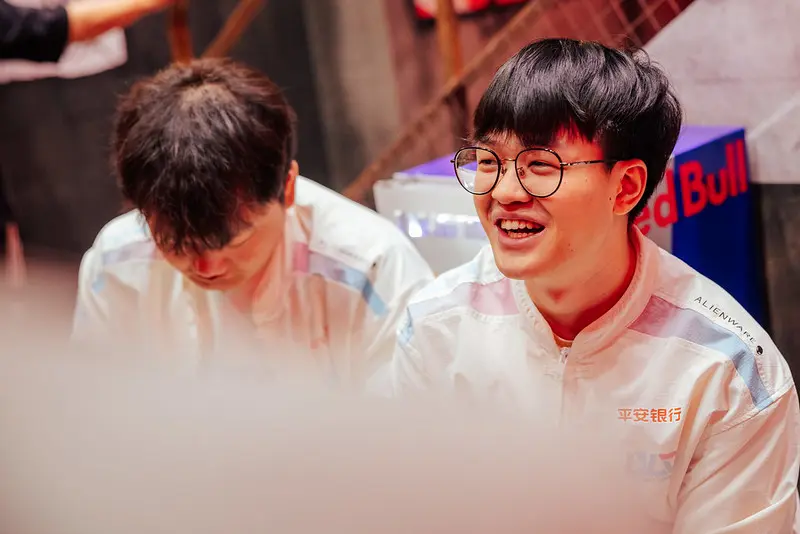 MSI 2023: Bilibili Gaming vence a Gen.G e avança para as finais da chave inferior