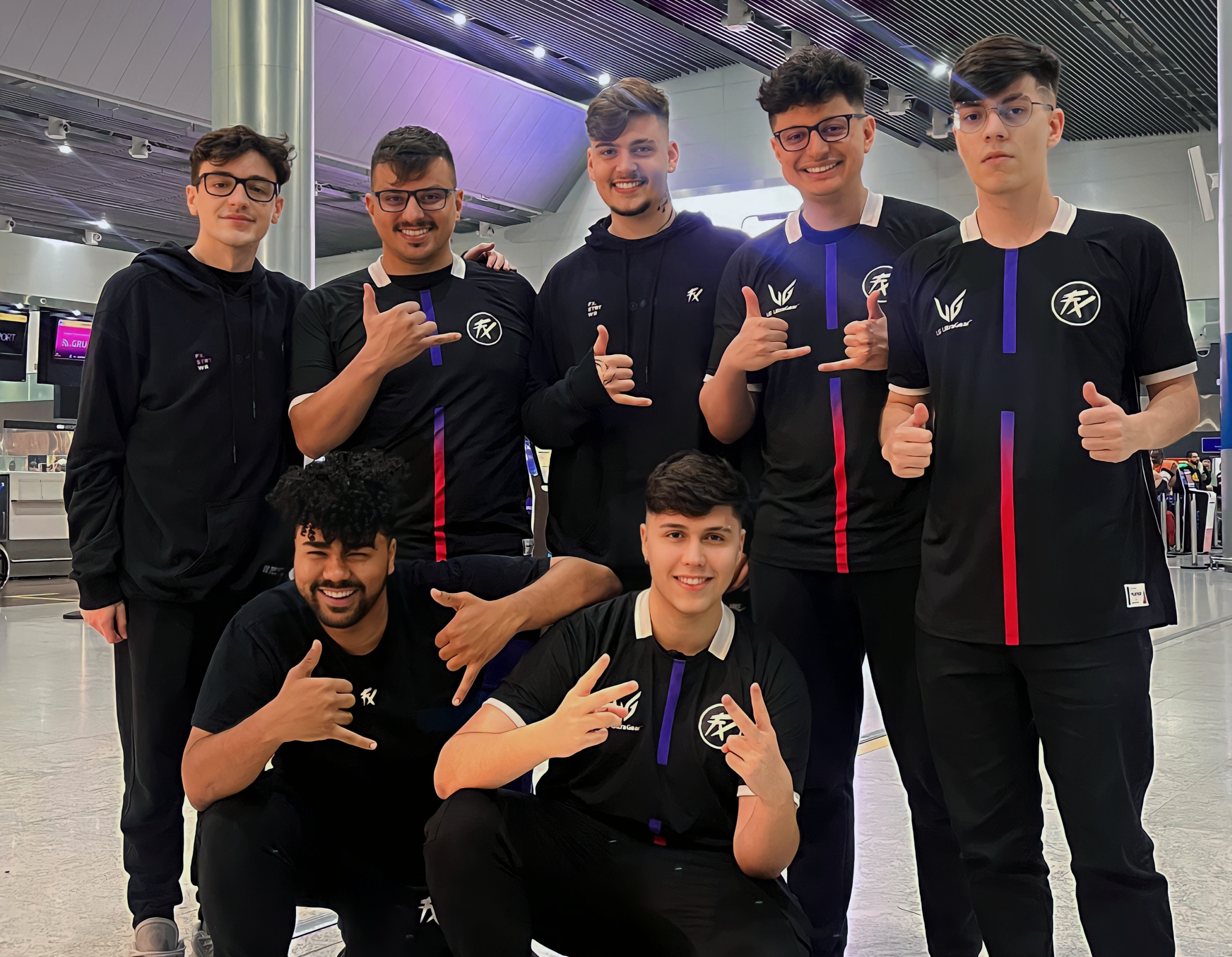 Fluxo EstrelaBet estreia na França e equipe de LOL participa de bootcamp na Coréia do Sul