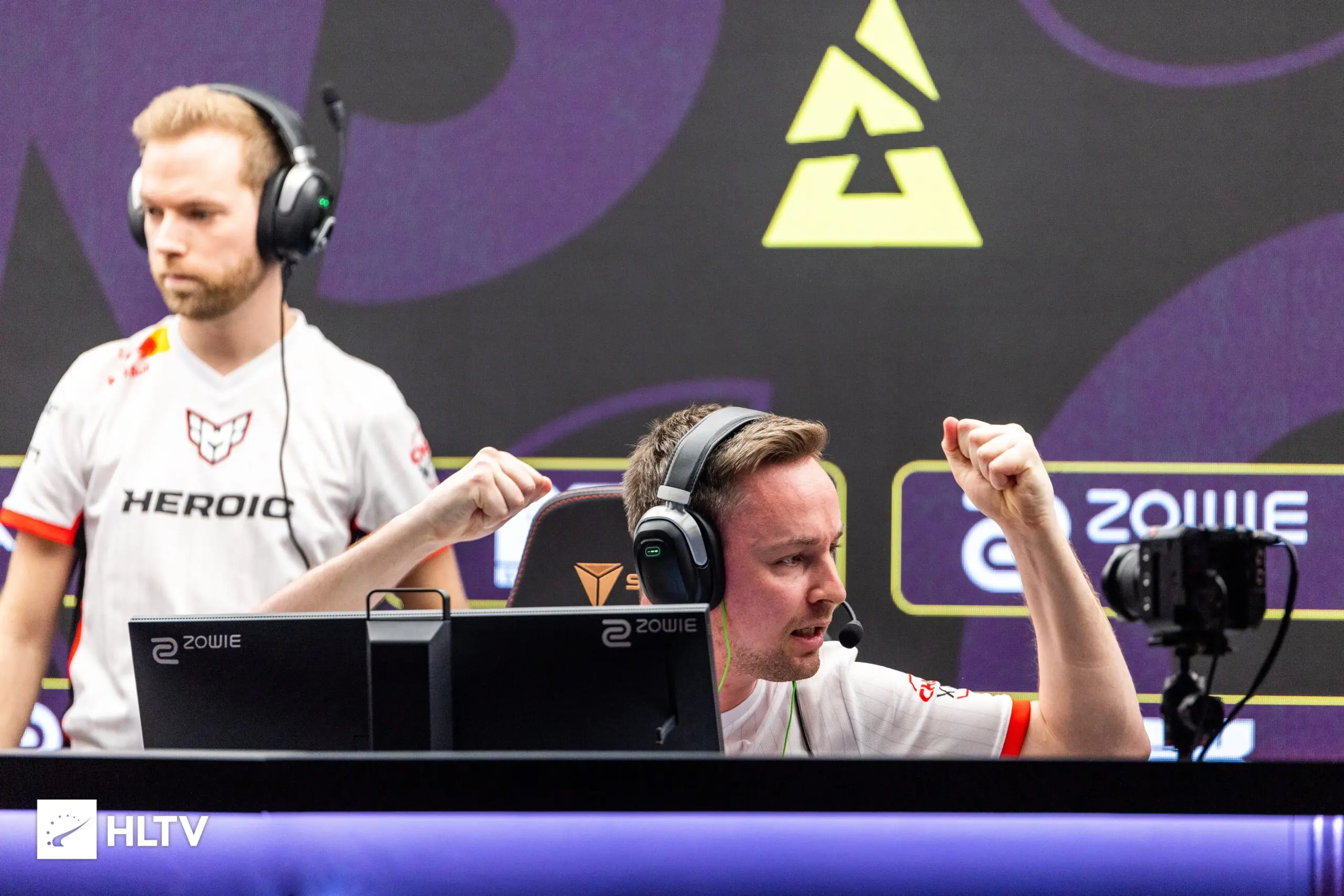 Paris Major 2023: Heroic vence a FaZe e avança na competição