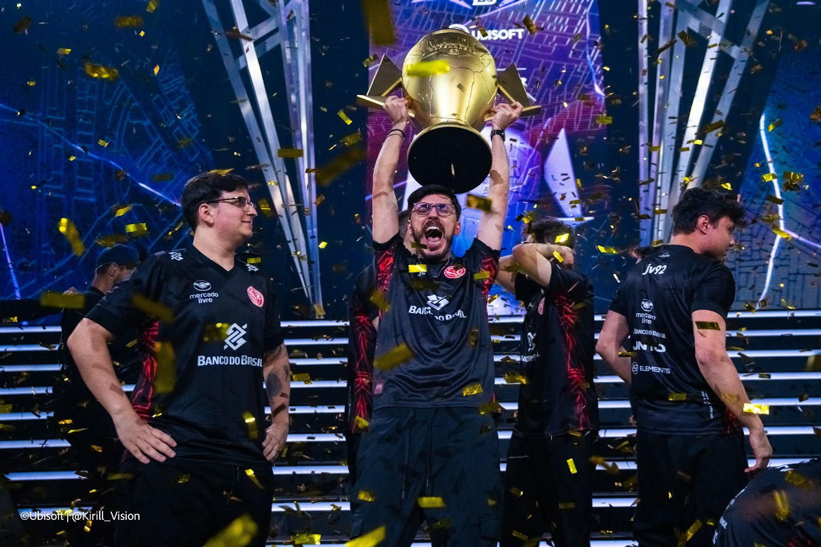 País do FPS: com mais um título mundial, Rainbow Six Siege continua legado do CS:GO