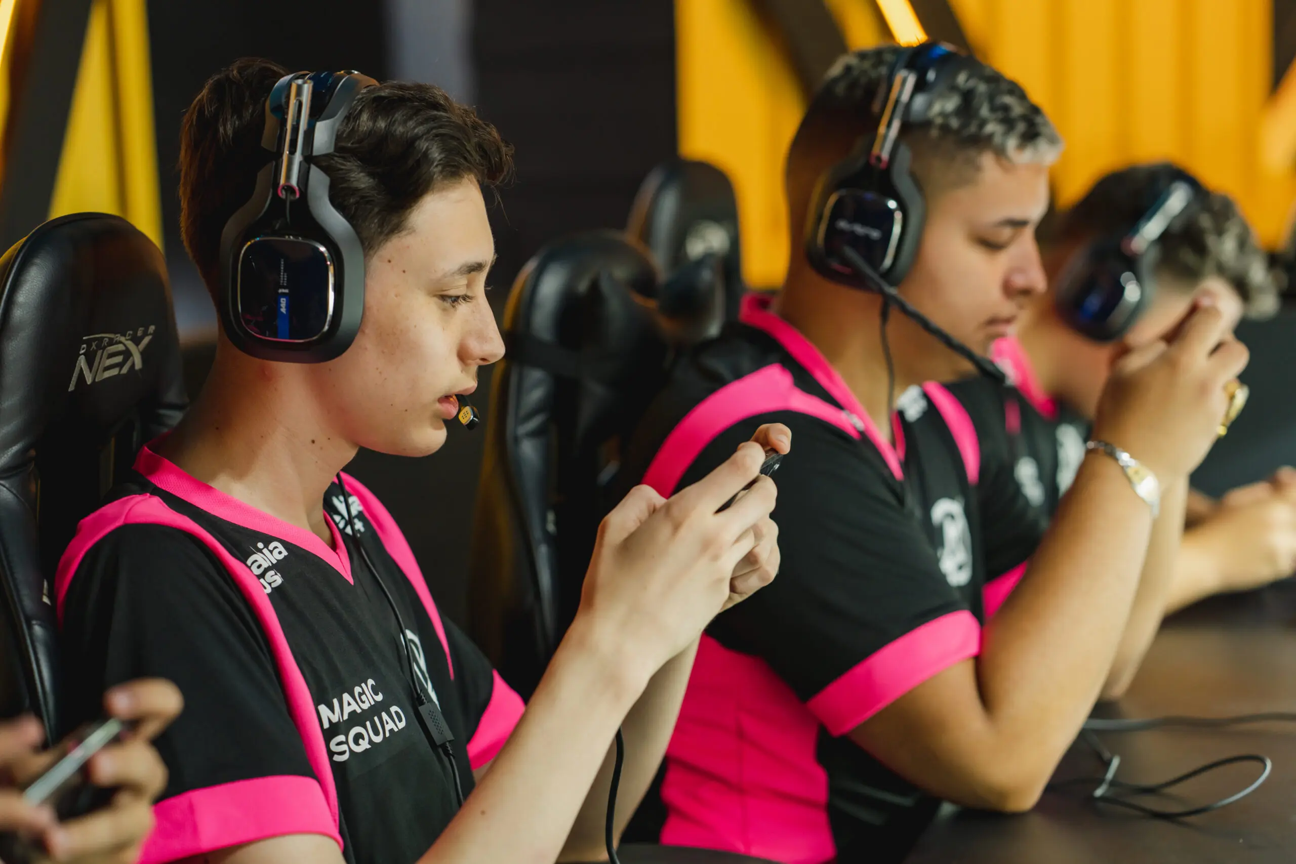 LBFF: paiN Gaming leva dobradinha e Magic Squad mantém liderança