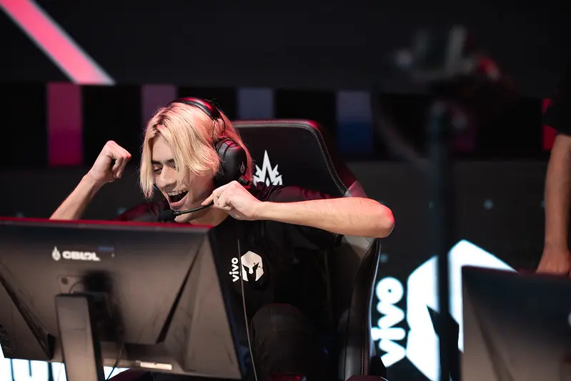 Grell jogador de LoL