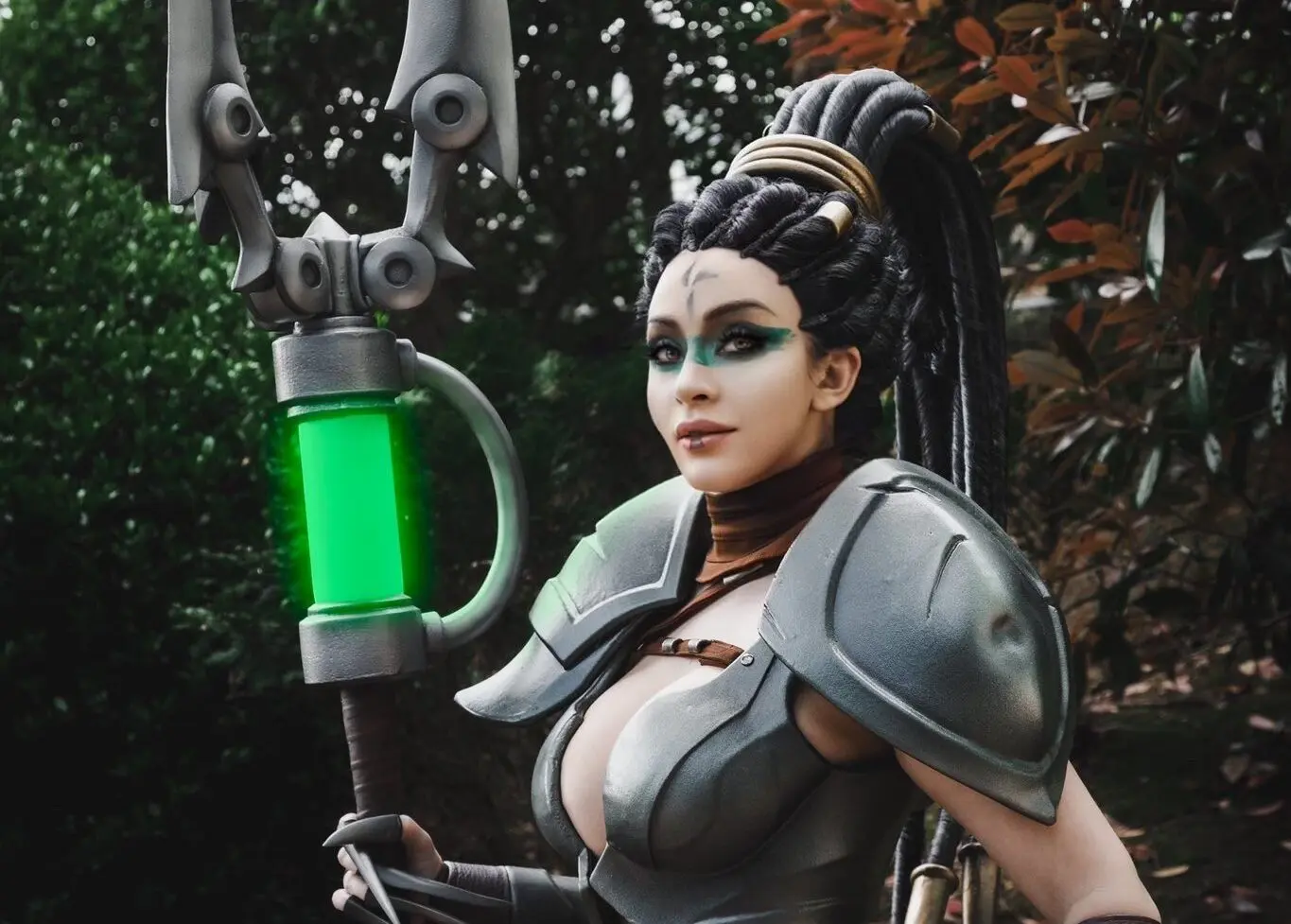 Artista mostra preparação para cosplay de Nidalee 1 Artista mostra preparação para cosplay de Nidalee
