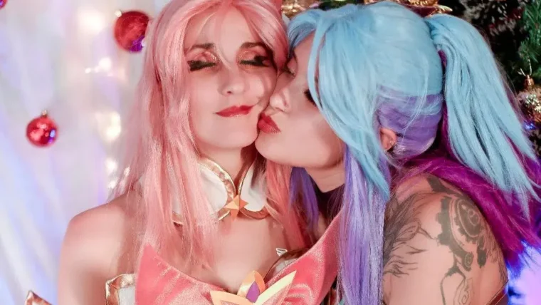 Mês do Orgulho LGBTQIA+: Artistas esbanjam romance e criatividade em cosplays de casal