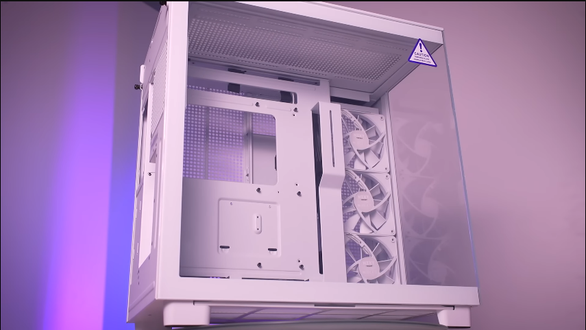 Com grandes proporções, o gabinete NZXT H9 FLOW WHITE suporta RTX 4090 com facilidade