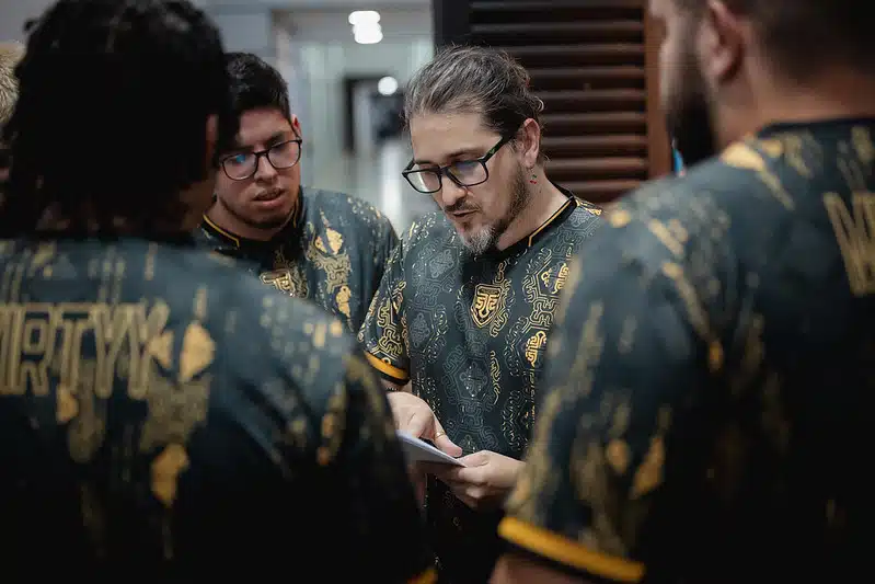 Coach da FUSION provoca jogadores da 00Nation após confronto