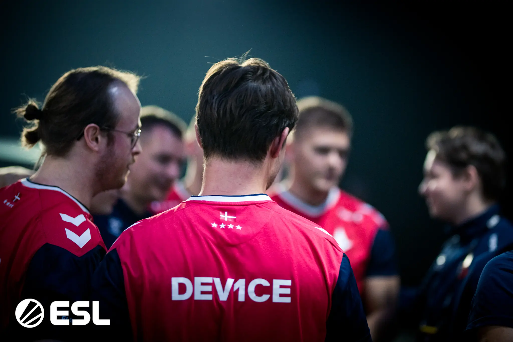 IEM Cologne 2023: NaVi e Astralis avançam de fase