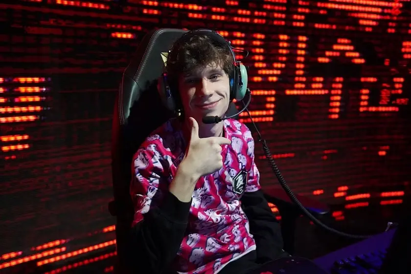 something tem visto aprovado e disputará o VALORANT Champions