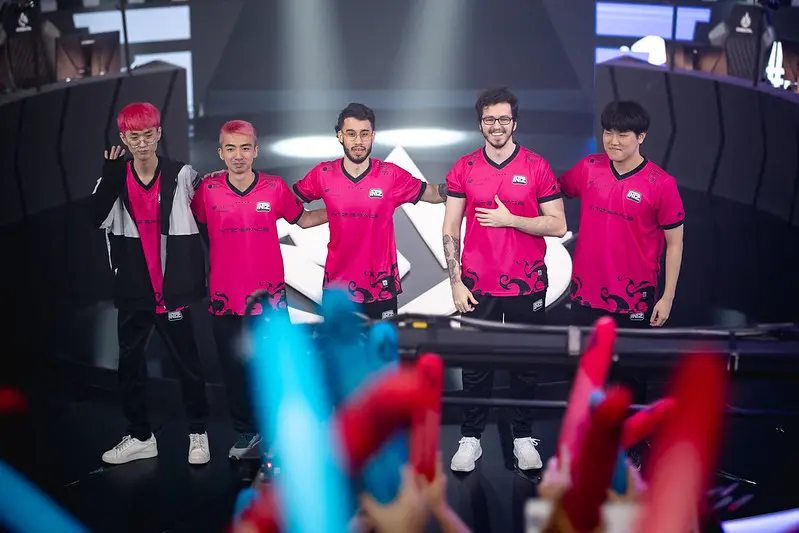 CBLOL 2023: INTZ vence Vivo Keyd e avança na competição