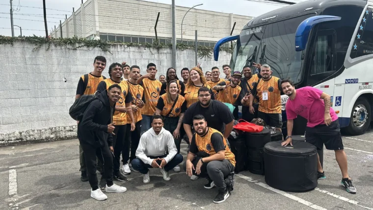 Torcida organizada da FURIA marca presença na BGS Esports