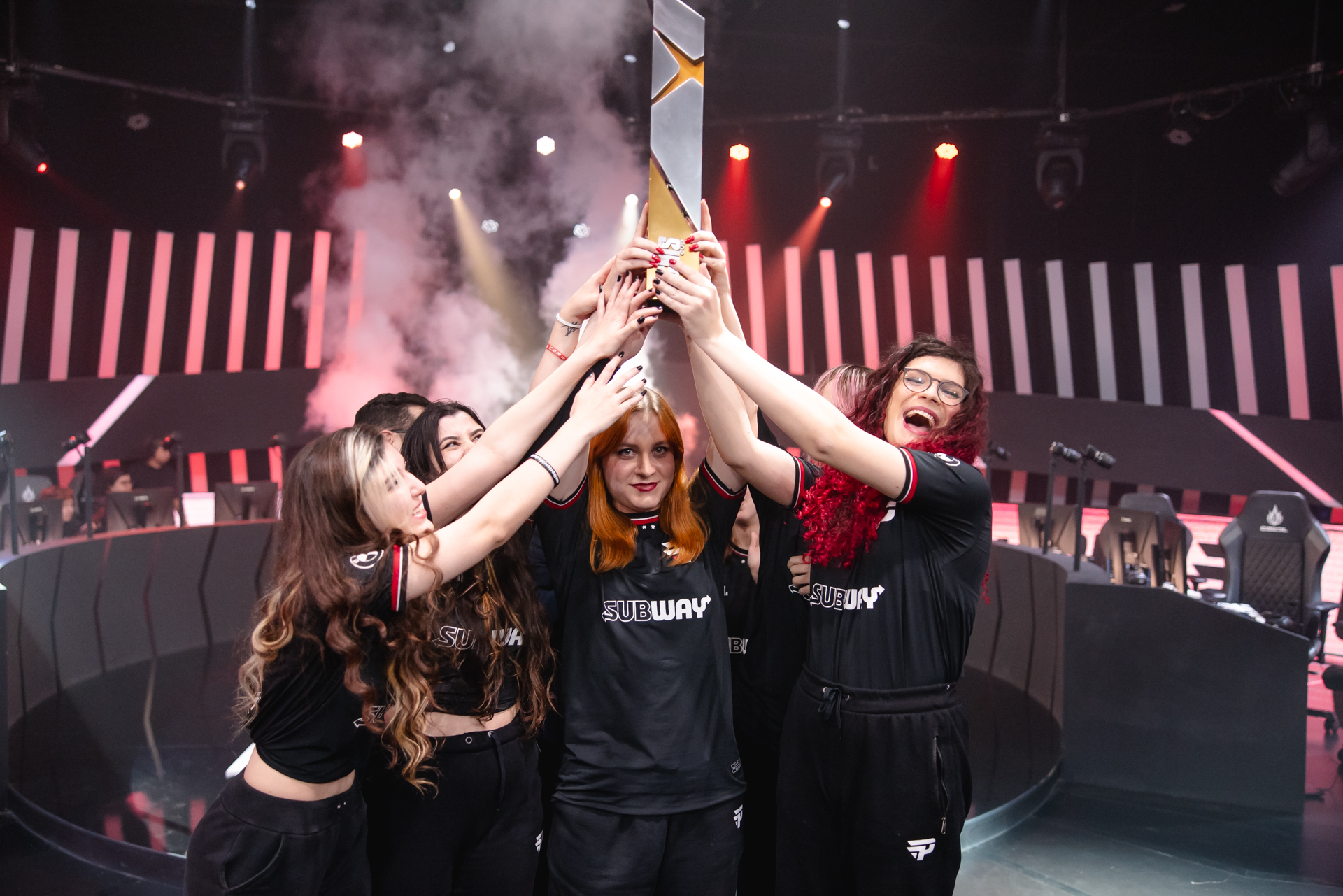 Ignis Cup 2023: paiN Gaming vira contra a Rise e é campeã 1 Ignis Cup 2023: paiN Gaming vira contra a Rise e é campeã