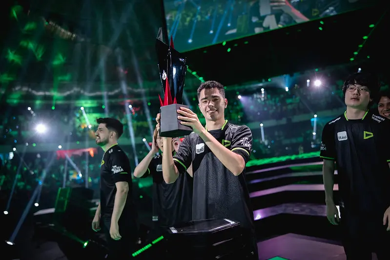 LoL: Ceos está na mira da paiN Gaming, revela site