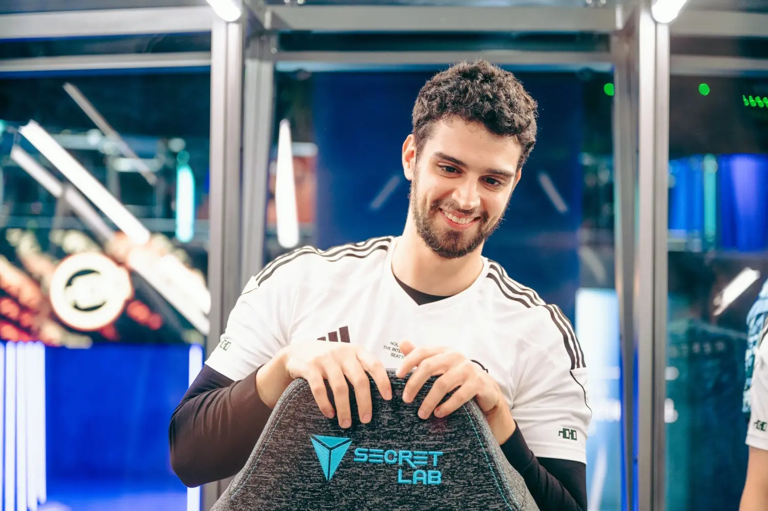 Dota 2: representante brasileiro da nouns segue vivo em competição em Dubai