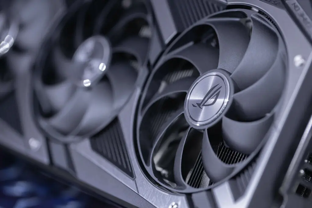 RX 7600: conheça a placa de vídeo intermediária da AMD 1 RX 7600: conheça a placa de vídeo intermediária da AMD