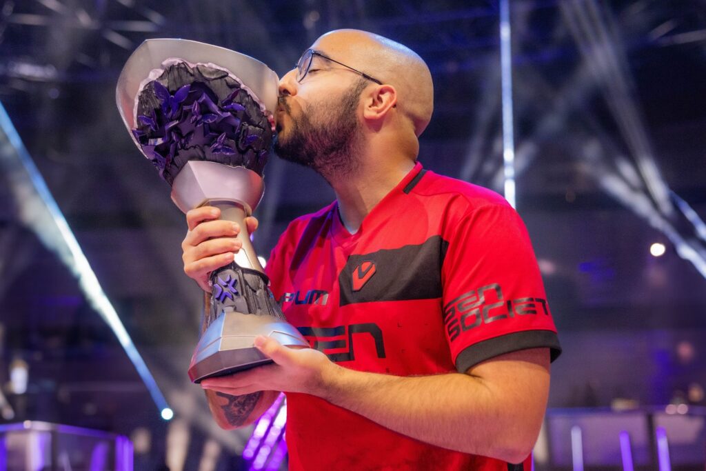 sacy, jogador aposentado de VALORANT