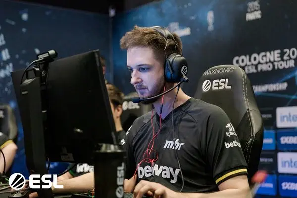 CS2: veterano no competitivo anuncia aposentadoria