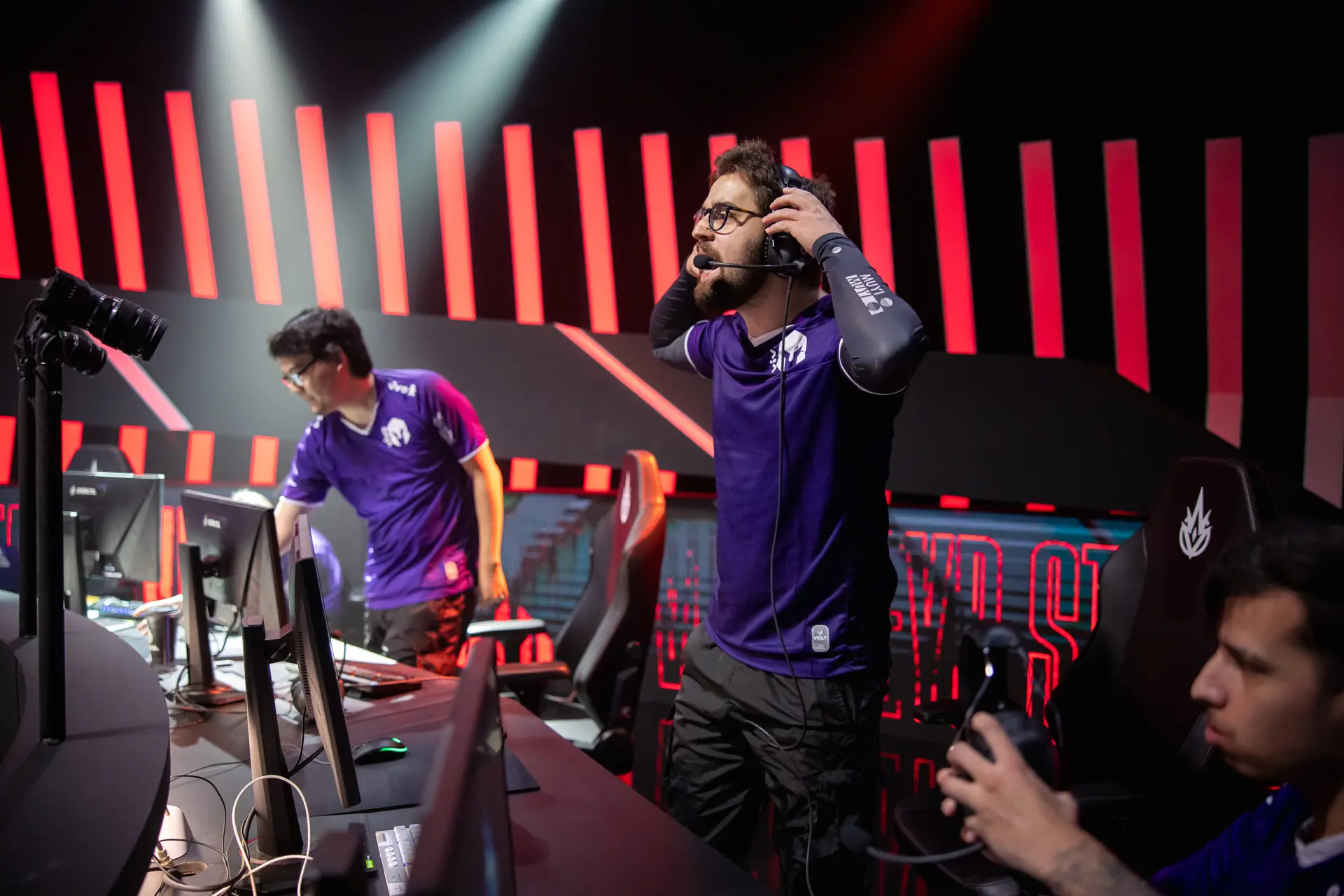 CBLOL: RED Canids provoca Vivo Keyd em série decisiva: “eu sei que vocês são choker”