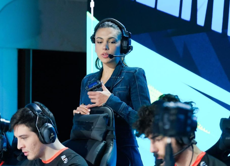Pétala Barreiros, Head da Alpha7, comenta sobre sua carreira profissional e a história de uma das maiores equipes Mobile do Brasil