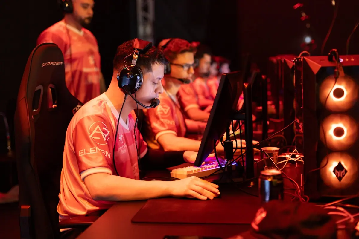 CS2: W7M estreia com dois reforços em liga regional