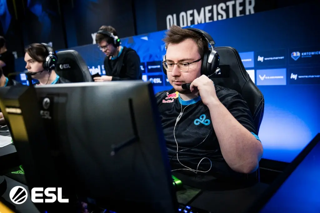 CS2: Equipe campeã mundial pode estar à beira de disband, revela insider