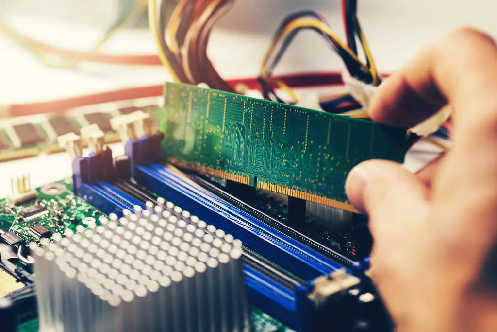 Conheça o padrão de memória CAMM2 que promete revolucionar notebooks e portáteis 1 Conheça o padrão de memória CAMM2 que promete revolucionar notebooks e portáteis