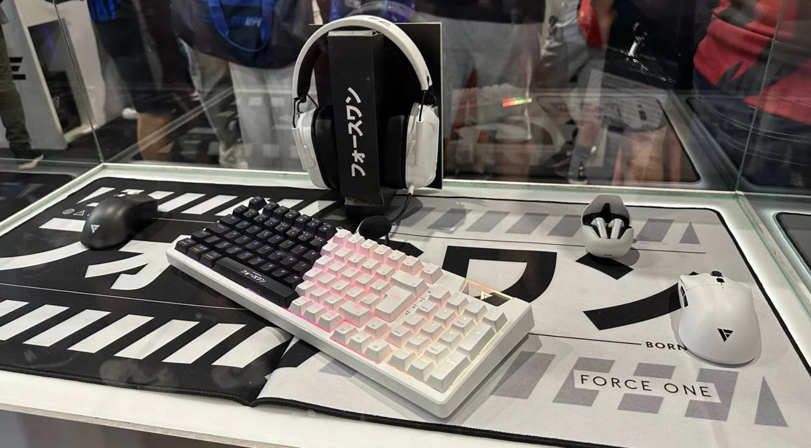 Teclados Force One estão com até 32% de desconto na Pichau 1 Force One