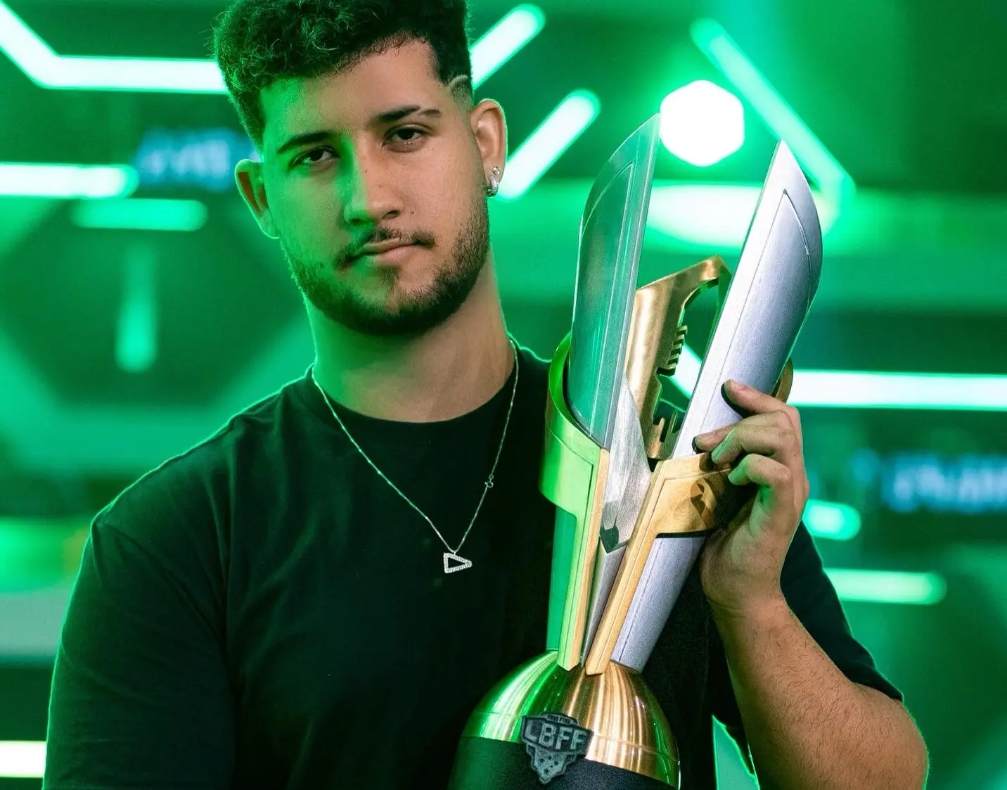 FF: Técnico da LOUD rechaça chegada de novo player e fala sobre preparação para Copa do Mundo