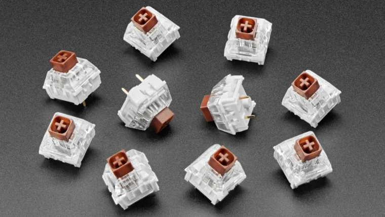 Do escritório ao Gameplay: 5 teclados brown switches