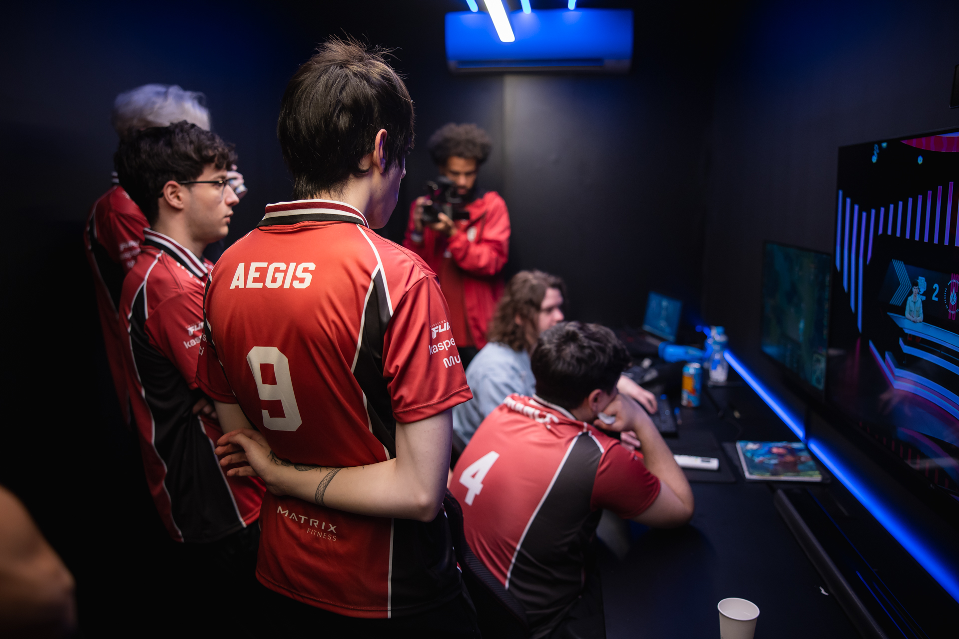 LoL: saúde mental “é um dos pilares” da RED, diz psicólogo do time