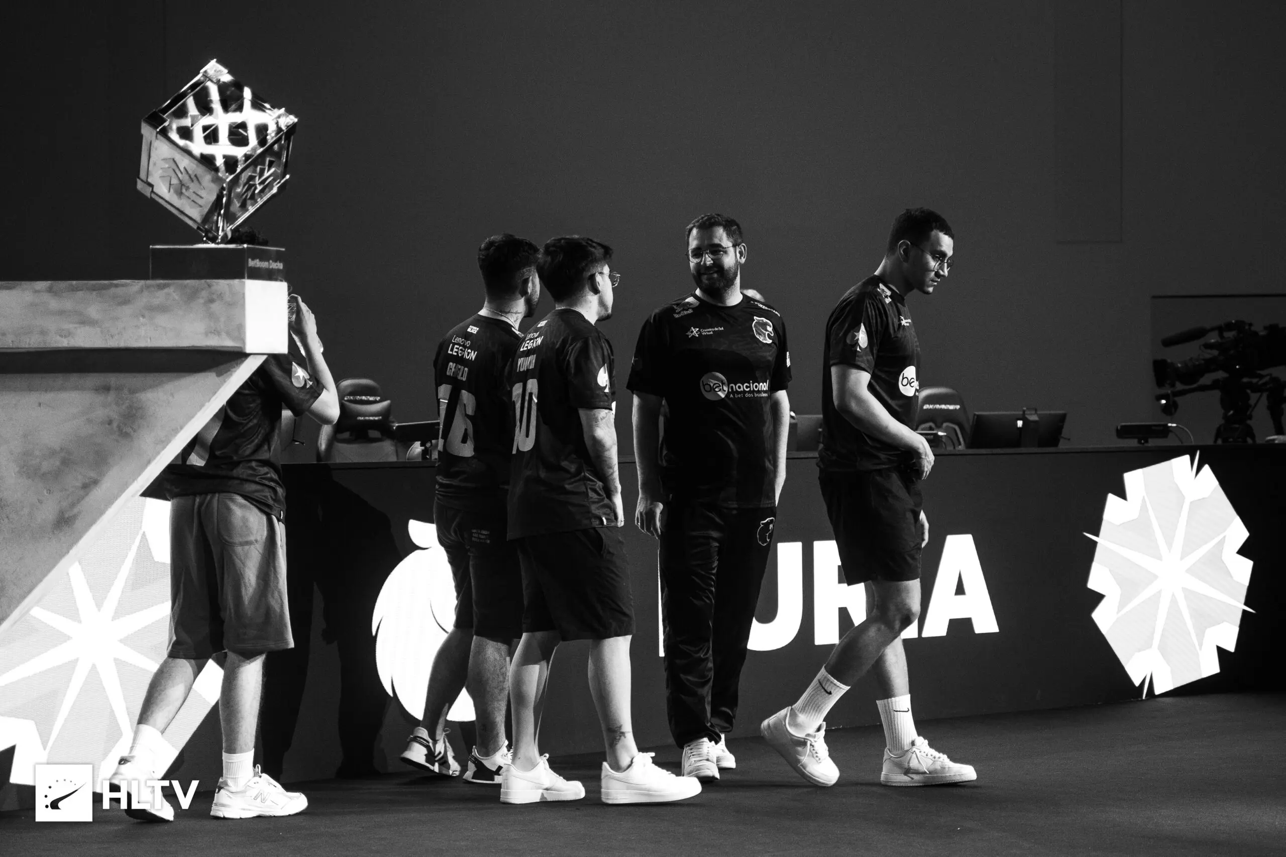 CS2: FURIA passa por dificuldades em playoff de BB Dacha 2024