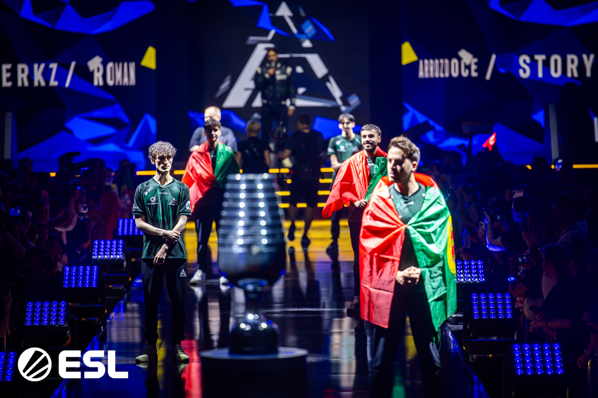 CS2: ESL restringe o uso do Snap Tap em seus eventos