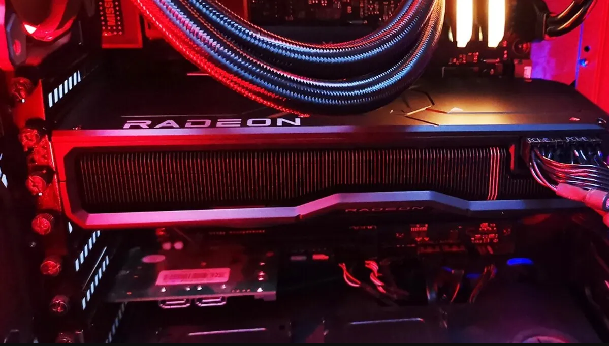 Placa de vídeo: 3 Radeon RX em promoção na Pichau