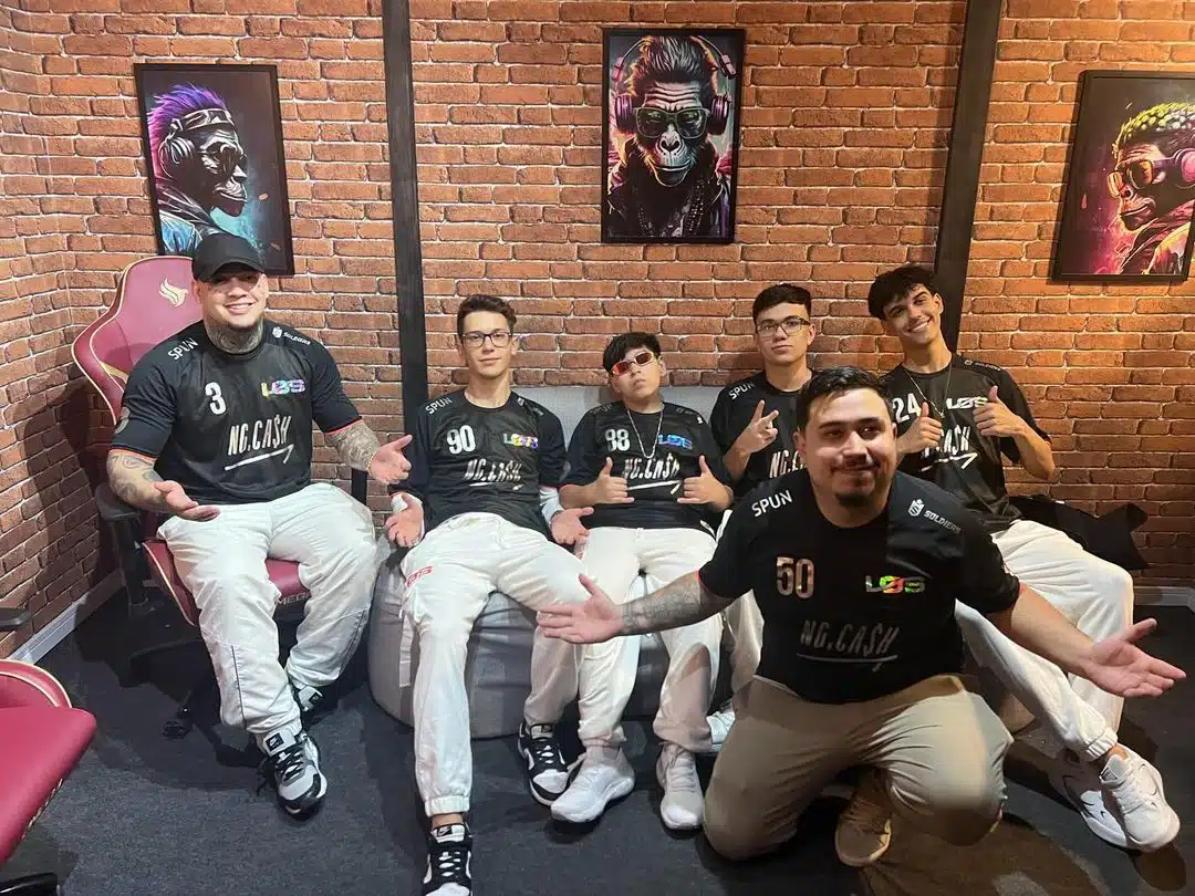 FF: Equipe surpreende no Point Rush da Esmerald Cup Season 5
