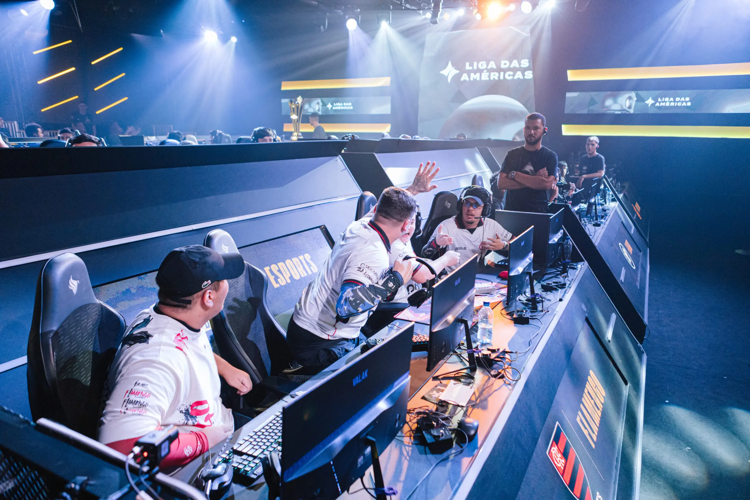 FF: Após uma “seca de títulos”, equipe favorita conquista o primeiro torneio do ano; entenda