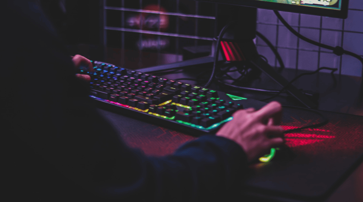 Teclado mecânico em promoção: 3 opções de destaque no site da Pichau